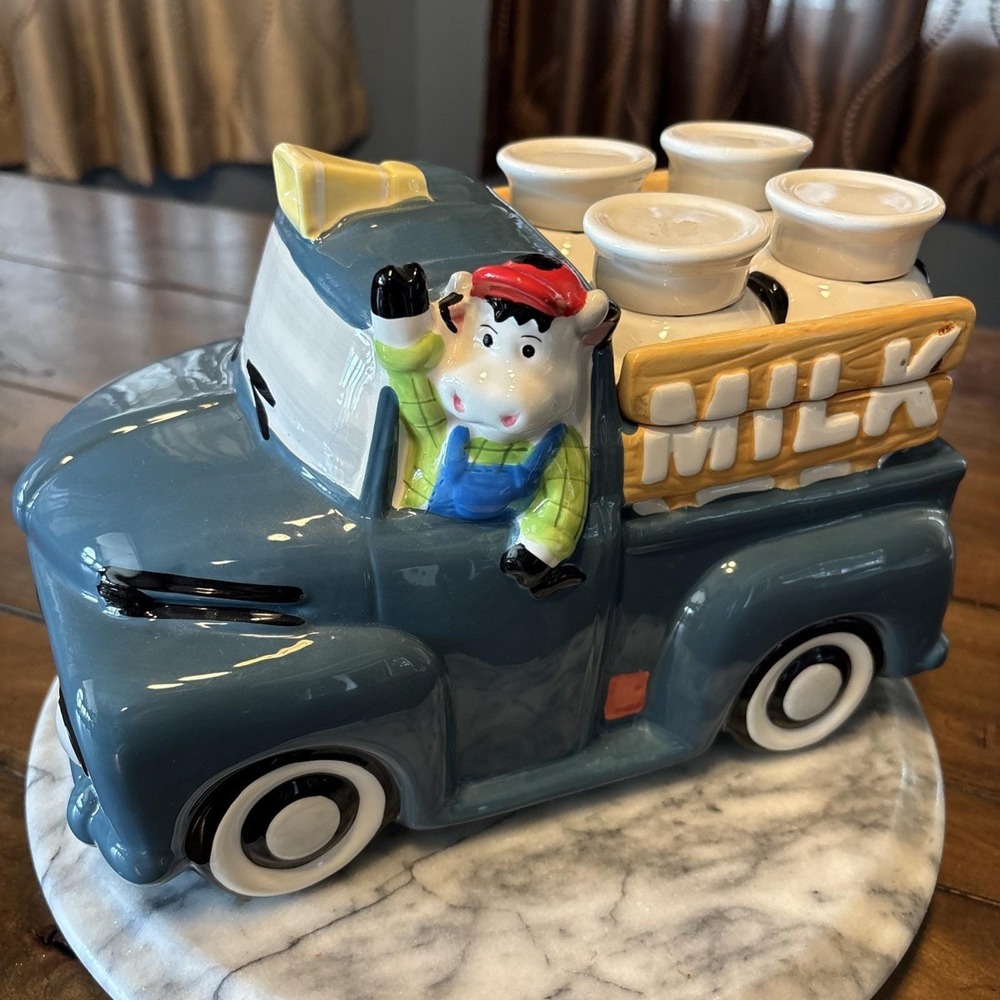 VTG Cookie Jar Milk Delivery Farm Truck Milk Jugs & Cow Driver Hand Painted